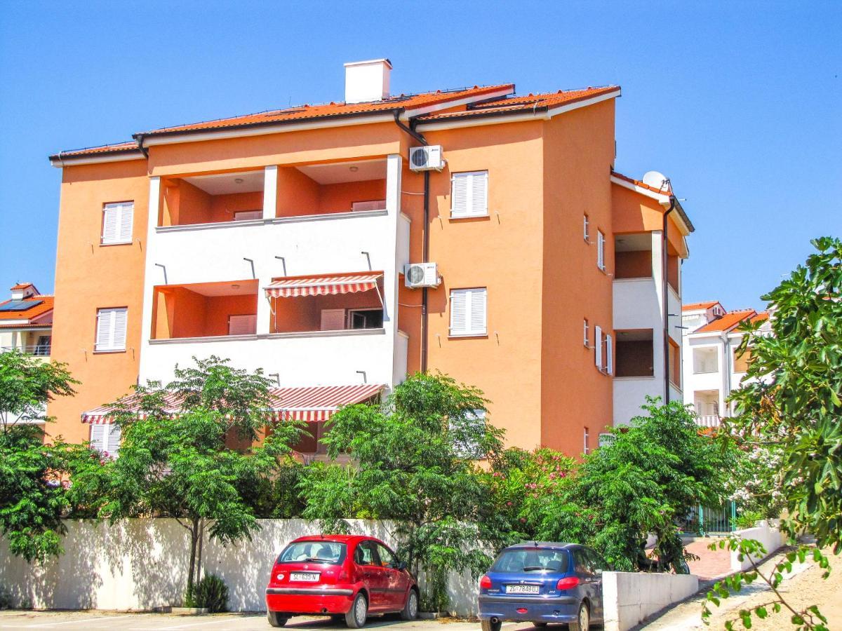 Apartment Damir Novalja Kültér fotó